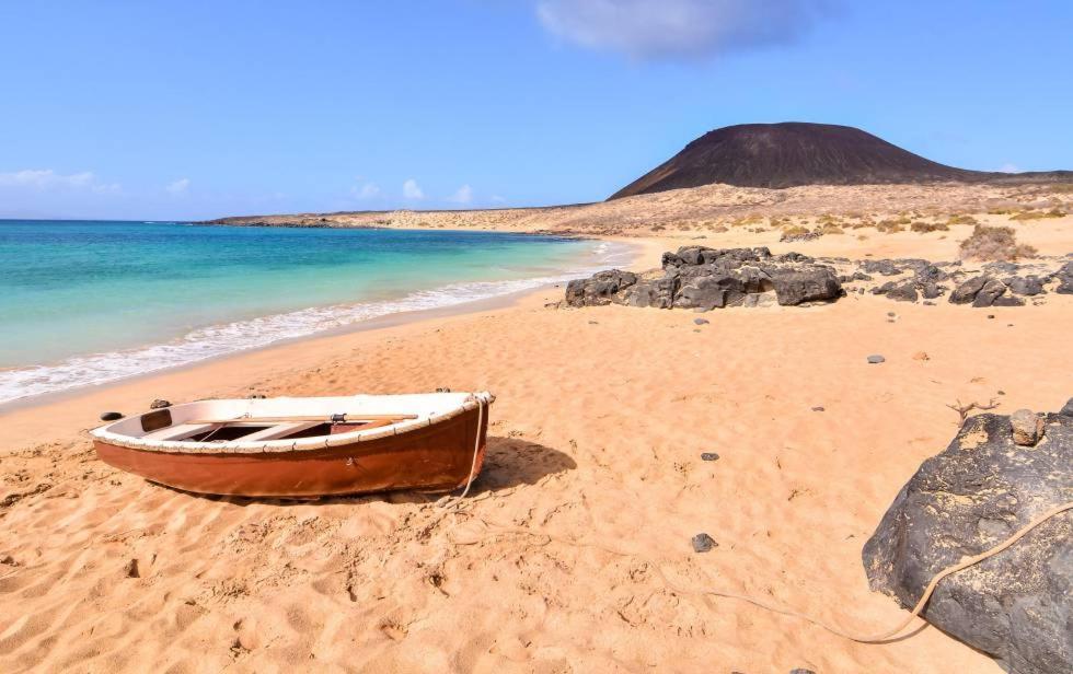Apartamento Vacacional En Orzola Lanzarote Bagian luar foto