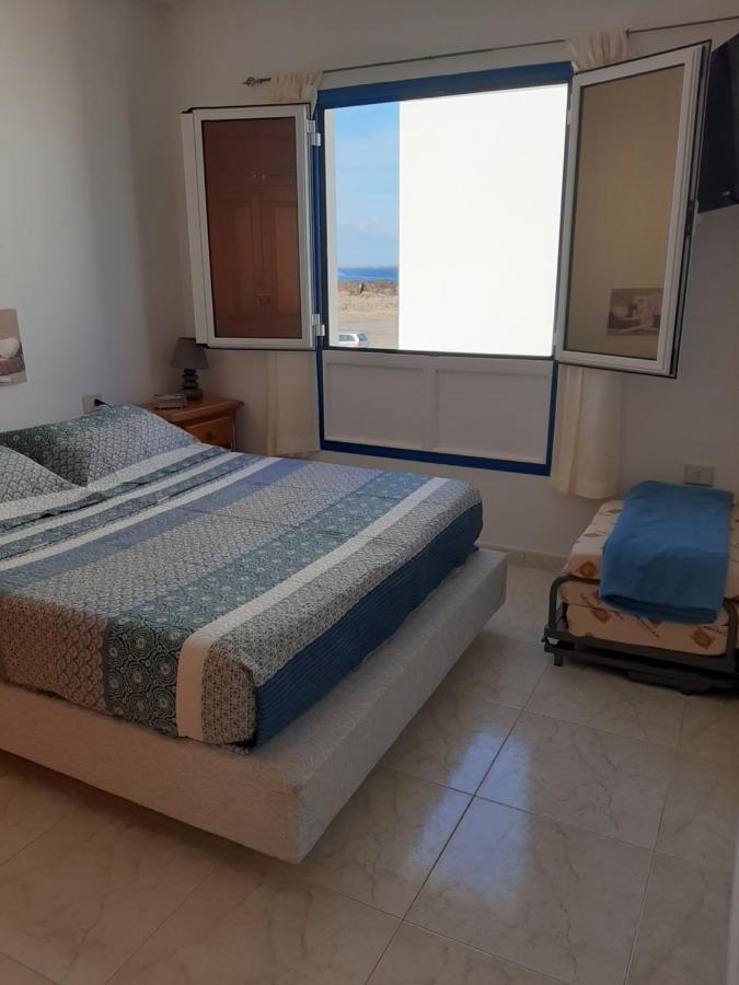 Apartamento Vacacional En Orzola Lanzarote Bagian luar foto